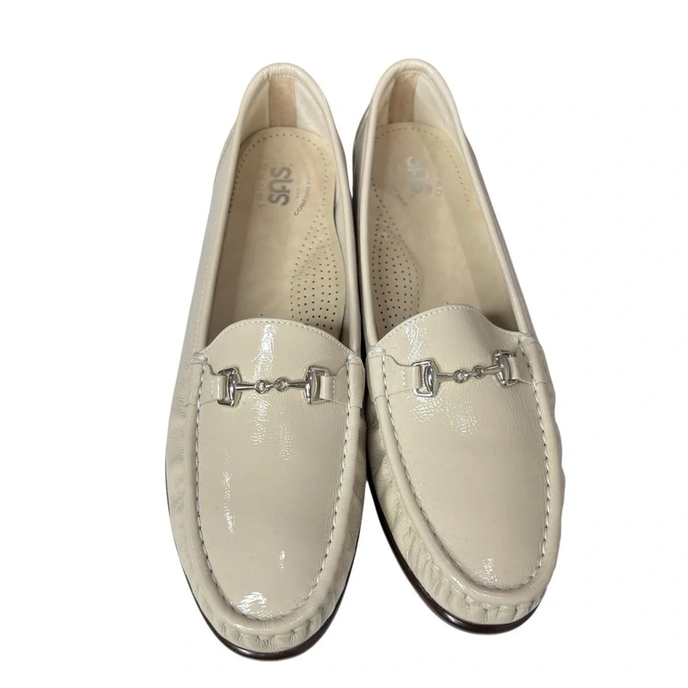 SAS Metro Loafers Womens Size 12M Beige Soft Leather Tripad Horsebit Made in USA